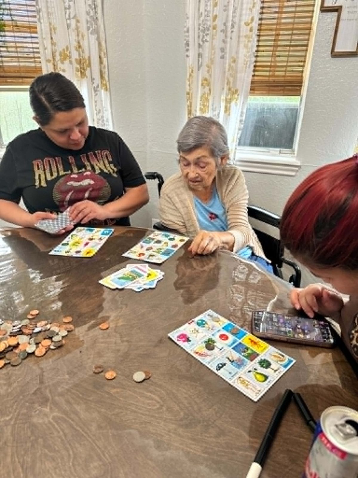 Game afternoons: Lotería with family and friends